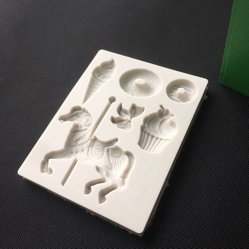 트로이 목마 아이스크림 도넛 실리콘 금형 캔디 케이크  - Donut Mold Silicone 리뷰 및 가격