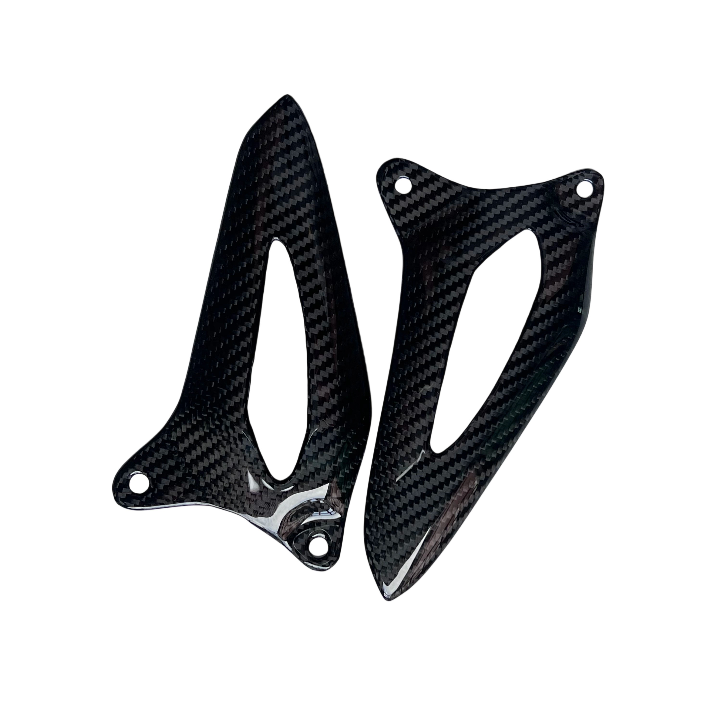 Triumph Speed ​​Triple 1200RS  - Crepe Pan Carbon 리뷰 및 가격